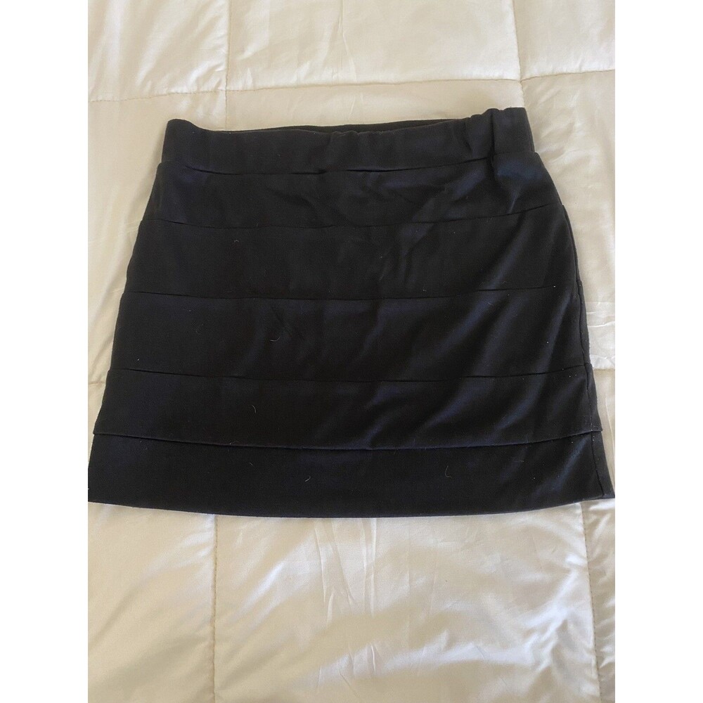 Lush black stretchy elastic waist short skirt SZ M